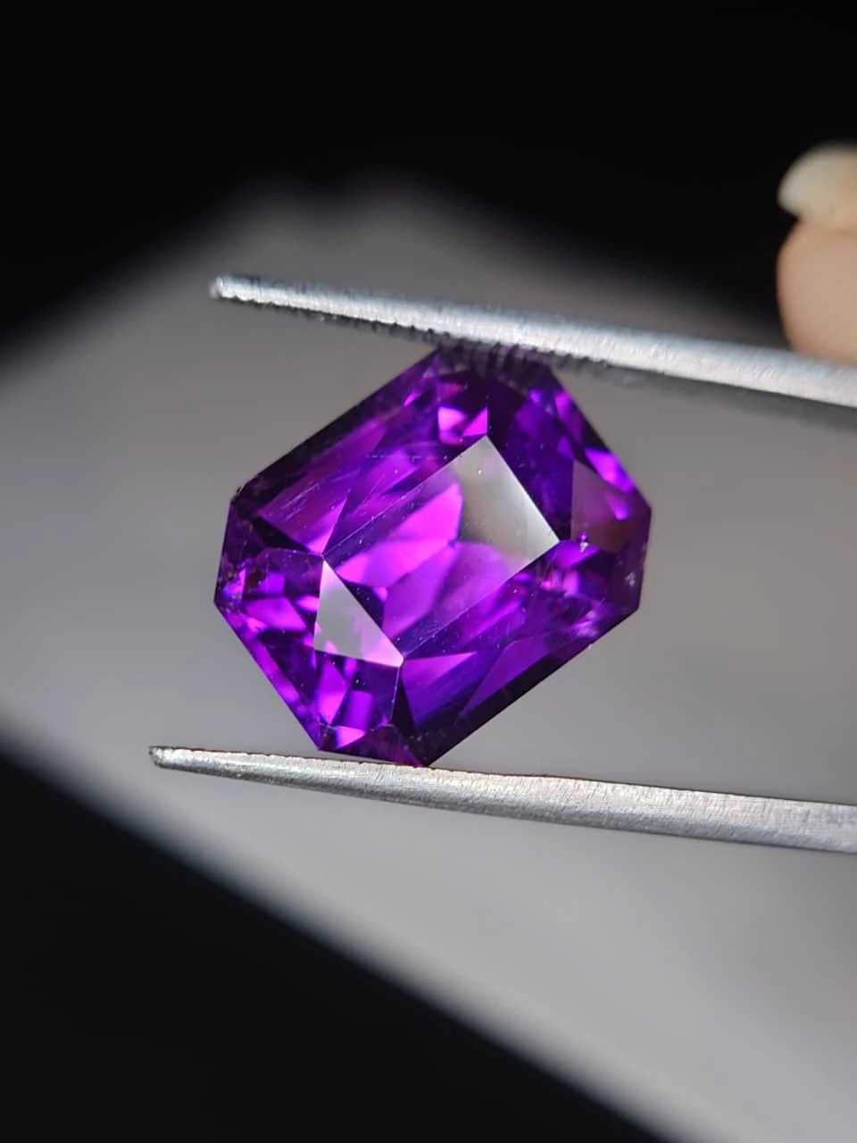 8.8ct Natural Siberian Type Amethyst Loose Gemstone from Nigeria — view 5
